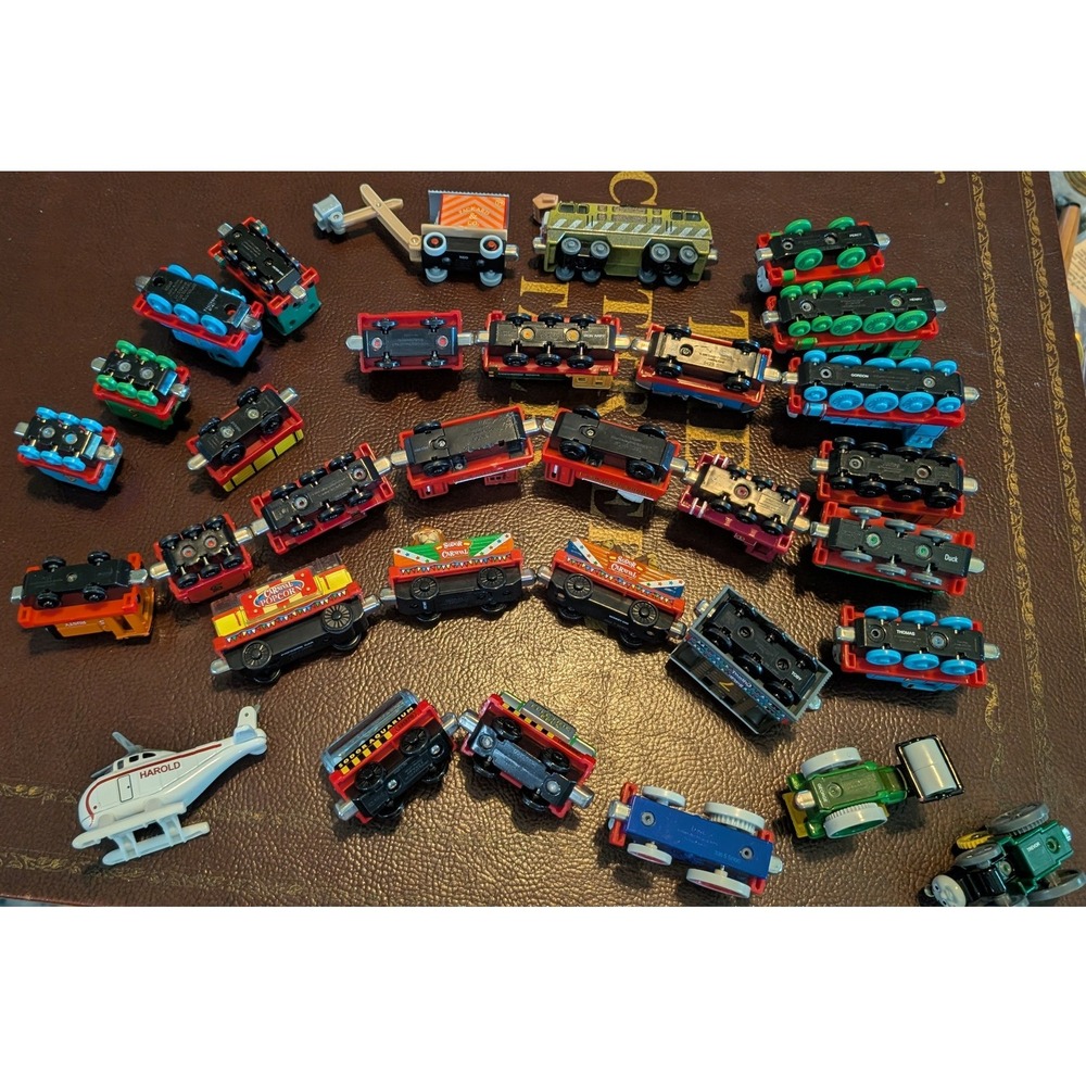 Thomas & Friends Take Along Diecast Train Lot 32 Pc Thomas Percy Harold Carnival - Picture 6 of 9